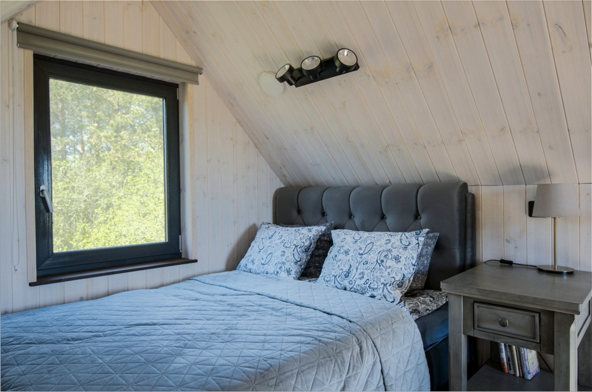 Bedroom sleeping nook under the roof
