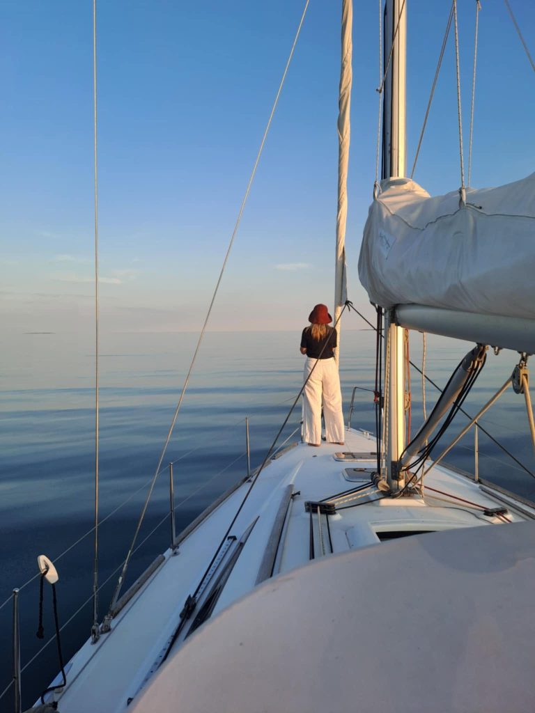 Guests sailing on the yacht Bella